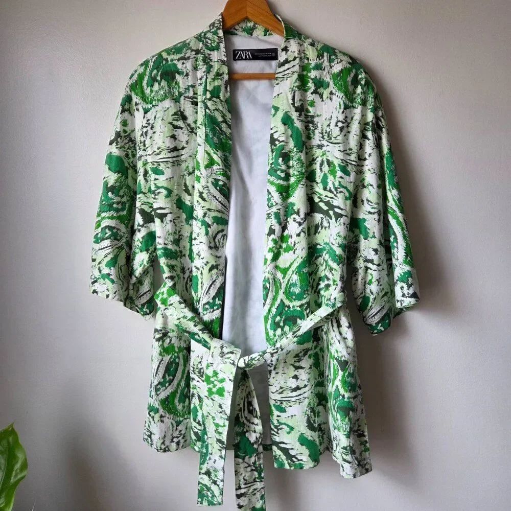 LIKE NEW ZARA IKAT PRINT OPEN KIMONO JACKET LONG BELTED SIZE XS / S